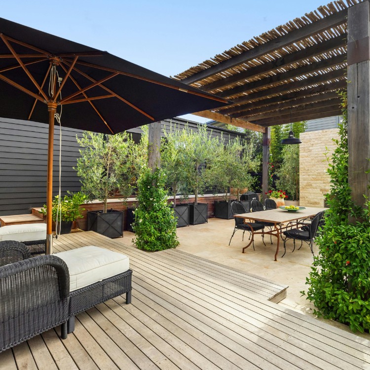 Landscaping in New London, Connecticut